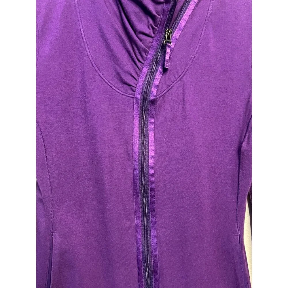 New Balance Purple Womens Medium Zip-Up Jacket With Asymmetrical Collar - Picture 2 of 16